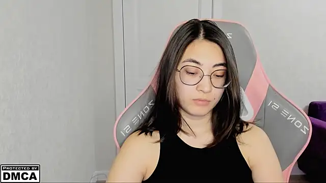 MeilideQian1 online show from October 22, 2025, 3:00 pm