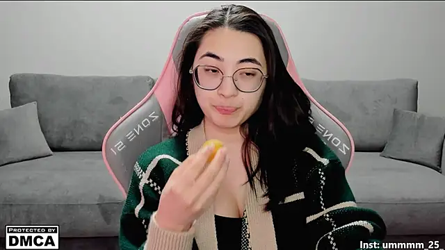 MeilideQian1 online show from April 14, 2026, 3:06 pm