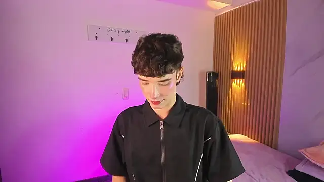 austin rouse online show from February 13, 2026, 8:42 pm