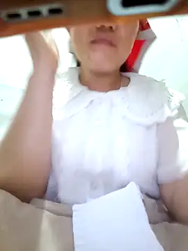 jienrrr online show from April 1, 2026, 12:46 am