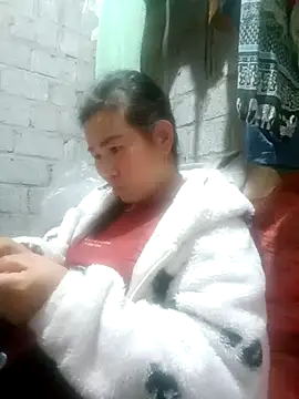 jienrrr online show from November 15, 2025, 12:36 am