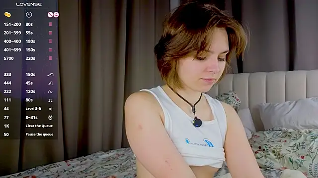 PolIyBowman online show from October 12, 2025, 3:13 pm