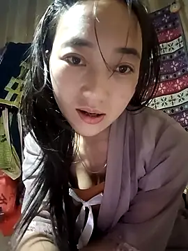 Zhan99999 online show from October 26, 2025, 11:49 pm