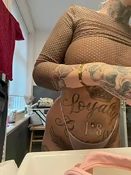 Snapshot of Jasmina-Joy chatting on February 23, 2026, 9:21 am Jasmina-Joy online show from February 23, 2026, 9:21 am