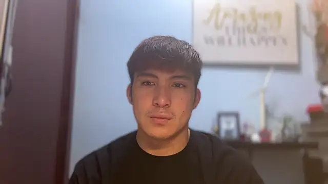 Snapshot of lovely_jay chatting on October 22, 2025, 9:13 pm lovely jay online show from October 22, 2025, 9:13 pm