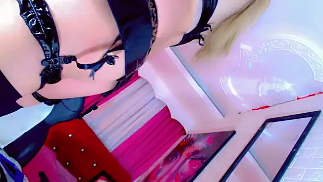 Yareth Rouss  online show from November 19, 2025, 7:30 am