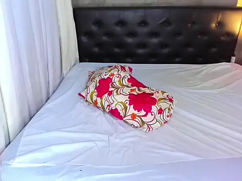 Snapshot of hotbabymaria chatting on October 2, 2025, 12:25 am hotbabymaria online show from October 2, 2025, 12:25 am