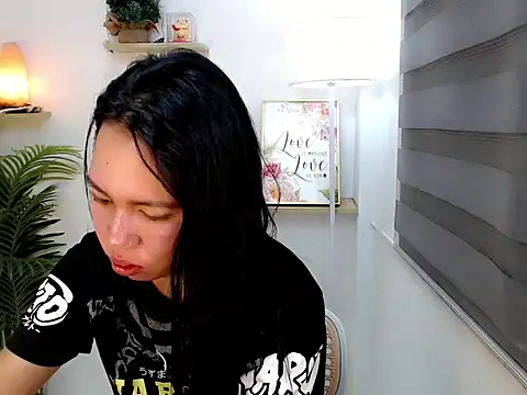 Snapshot of kimbratx chatting on October 9, 2025, 10:43 pm kimbratx online show from October 9, 2025, 10:43 pm