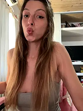 Snapshot of irisdollbb chatting on September 25, 2025, 1:06 pm irisdollbb online show from September 25, 2025, 1:06 pm