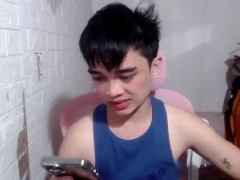 Snapshot of sexysam14 chatting on May 5, 2026, 9:12 am sexysam14 online show from May 5, 2026, 9:12 am