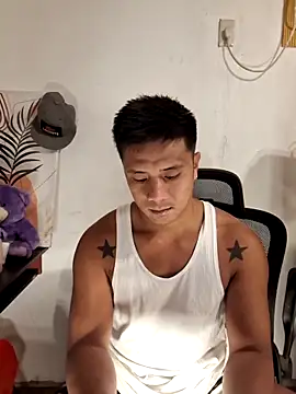 Snapshot of mr_dave chatting on March 3, 2026, 12:01 pm mr dave online show from March 3, 2026, 12:01 pm