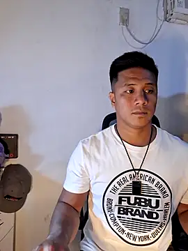 Snapshot of mr_dave chatting on February 1, 2026, 3:43 pm mr dave online show from February 1, 2026, 3:43 pm