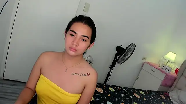 Alovelydoll nica online show from October 15, 2025, 11:07 am