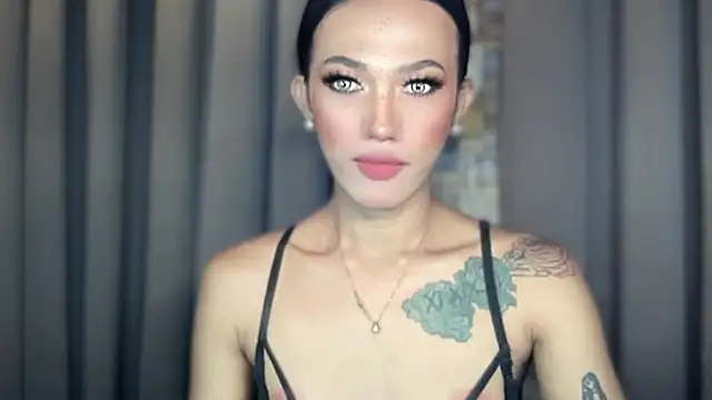 Lust-sluttymira online show from November 28, 2025, 11:38 pm