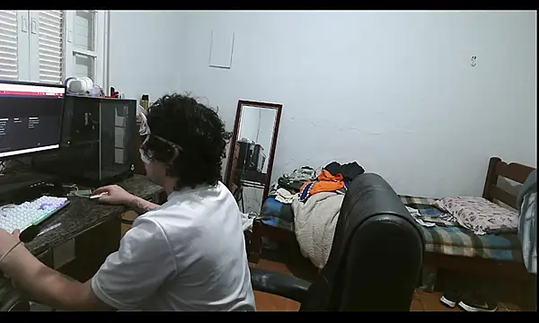 Snapshot of PriscilaSofieS2 chatting on November 30, 2025, 6:30 pm PriscilaSofieS2 online show from November 30, 2025, 6:30 pm