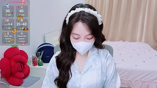 -MinaYoung- online show from March 14, 2026, 8:09 am