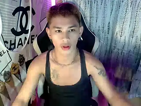 asianhardcock25 online show from December 16, 2025, 8:35 pm