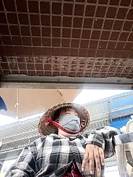 Cindy237st online show from November 18, 2025, 3:32 am