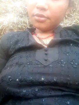 Snapshot of Hot_anjo chatting on October 22, 2025, 10:04 am Hot anjo online show from October 22, 2025, 10:04 am