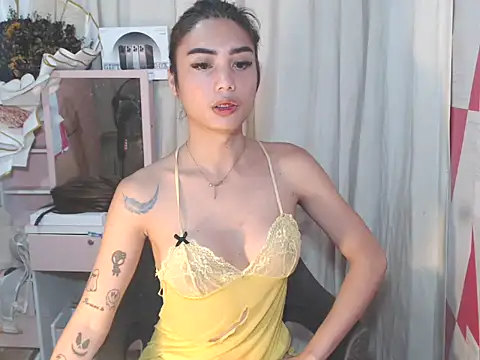 miss-miya online show from November 26, 2025, 11:16 pm