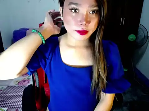 Snapshot of Urassiansweetcummer chatting on October 12, 2025, 1:51 am Urassiansweetcummer online show from October 12, 2025, 1:51 am