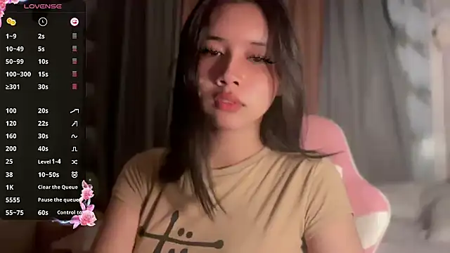 Naughtychen18 online show from March 17, 2026, 12:13 am