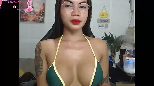Snapshot of lucyheart777 chatting on May 20, 2026, 1:35 am lucyheart777 online show from May 20, 2026, 1:35 am