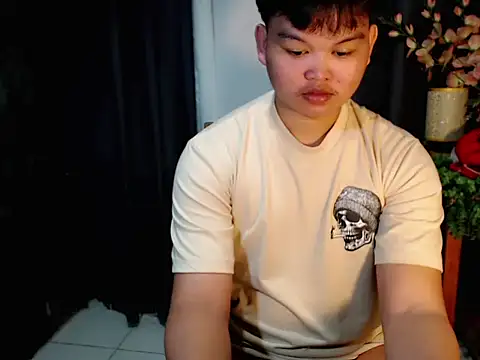 Reynelcock online show from September 18, 2025, 6:00 pm