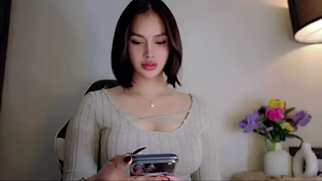 Snapshot of anna_lala7 chatting on May 29, 2026, 5:30 pm anna lala7 online show from May 29, 2026, 5:30 pm
