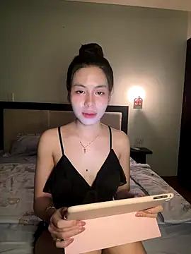 -katinat- online show from September 26, 2025, 3:52 pm