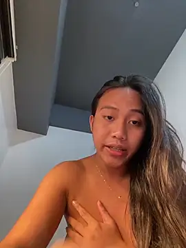 sweetiie caren online show from May 9, 2026, 10:13 pm