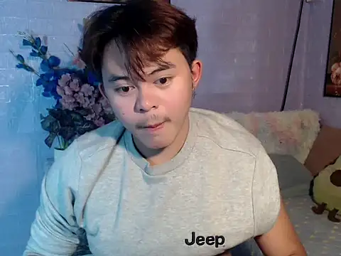 Snapshot of urguy_toshi chatting on May 10, 2026, 7:38 pm urguy toshi online show from May 10, 2026, 7:38 pm