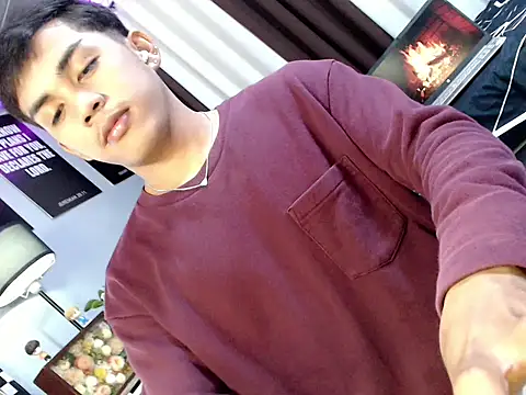 Snapshot of urhot_chany chatting on August 4, 2026, 7:51 pm urhot chany online show from August 4, 2026, 7:51 pm