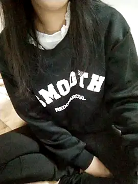 Kembong01 online show from February 14, 2026, 6:52 pm