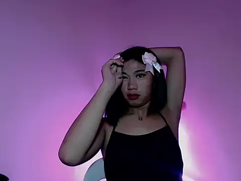 Maxine Sucks online show from September 25, 2025, 12:33 pm