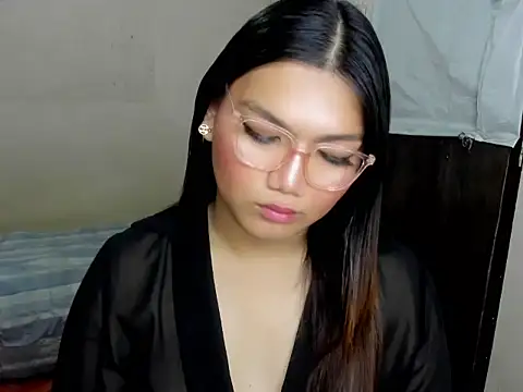 Lou heart online show from October 22, 2025, 3:50 am