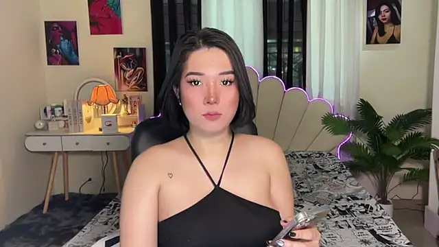 Snapshot of KateMadness chatting on April 2, 2026, 11:11 pm KateMadness online show from April 2, 2026, 11:11 pm