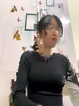 meomeo2k6 online show from November 27, 2025, 7:31 am