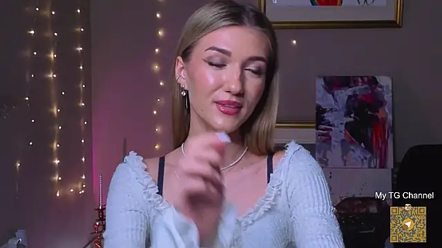 BeatrixGummer online show from November 10, 2025, 8:14 pm