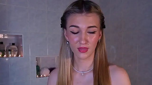 BeatrixGummer online show from October 27, 2025, 8:32 pm