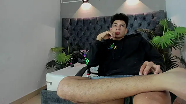 ALAN REDINGER online show from October 17, 2025, 12:47 am