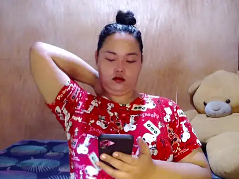 Snapshot of _Lylia chatting on May 22, 2026, 5:38 am Lylia online show from May 22, 2026, 5:38 am