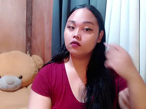 Snapshot of _Lylia chatting on January 14, 2026, 9:07 pm Lylia online show from January 14, 2026, 9:07 pm