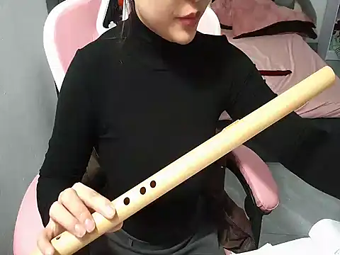 Ori-Yannie online show from November 5, 2025, 6:49 am