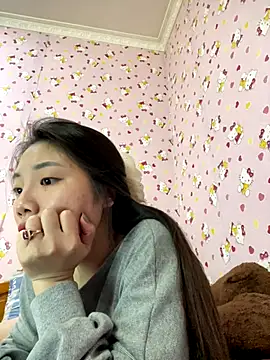 Snapshot of D2sweet chatting on December 16, 2025, 5:17 pm D2sweet online show from December 16, 2025, 5:17 pm