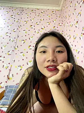 Snapshot of D2sweet chatting on December 18, 2025, 3:49 pm D2sweet online show from December 18, 2025, 3:49 pm