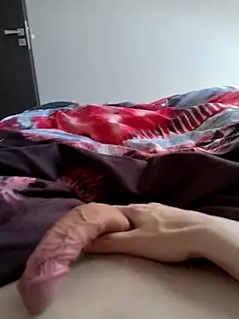 Snapshot of justhubert chatting on September 12, 2025, 1:44 pm justhubert online show from September 12, 2025, 1:44 pm