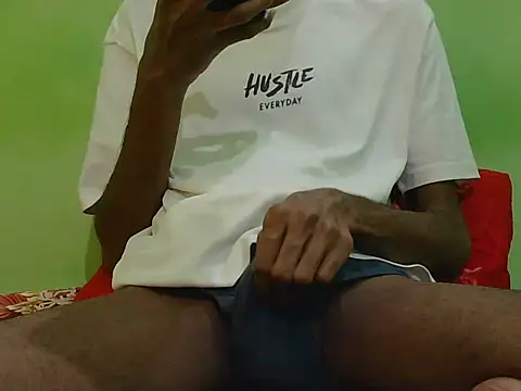 rockyy23boy online show from October 26, 2025, 5:46 pm