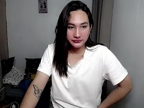 sugar naughty online show from February 9, 2026, 6:39 pm