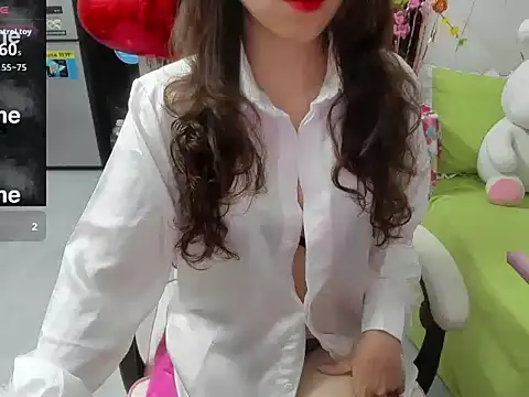 LuckyBabe new01 online show from March 4, 2026, 4:04 pm